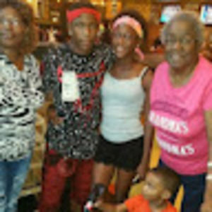 Meet your Posher, Sa'nyia